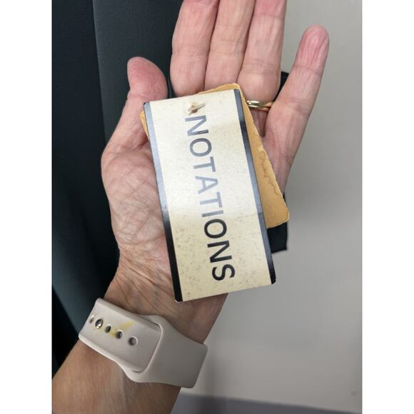 Notations Women's Blouse Sz 16 Button Up Long Sleeves Pinch Pleated Fronted NWT - Picture 9 of 16